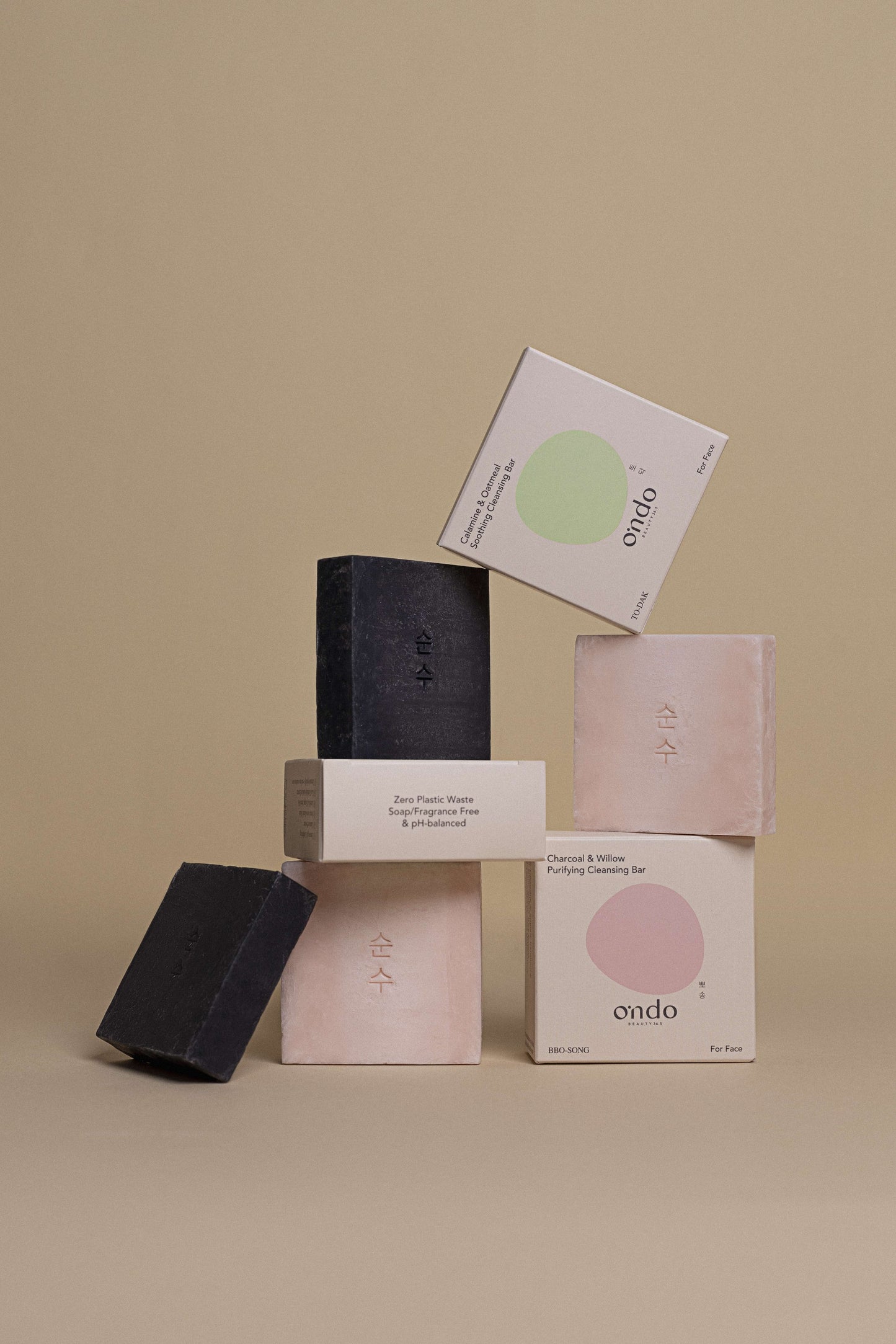 ONDO Beauty 36.5 - Charcoal and Willow Purifying Cleansing Bar