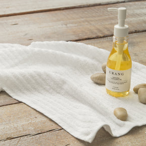URANG - Natural Cleasing Oil